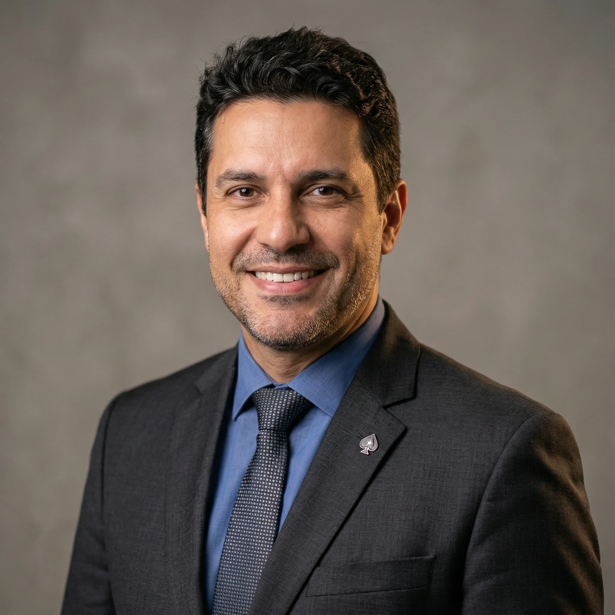 Ricardo Mendes - Especialista em Cassinos Online